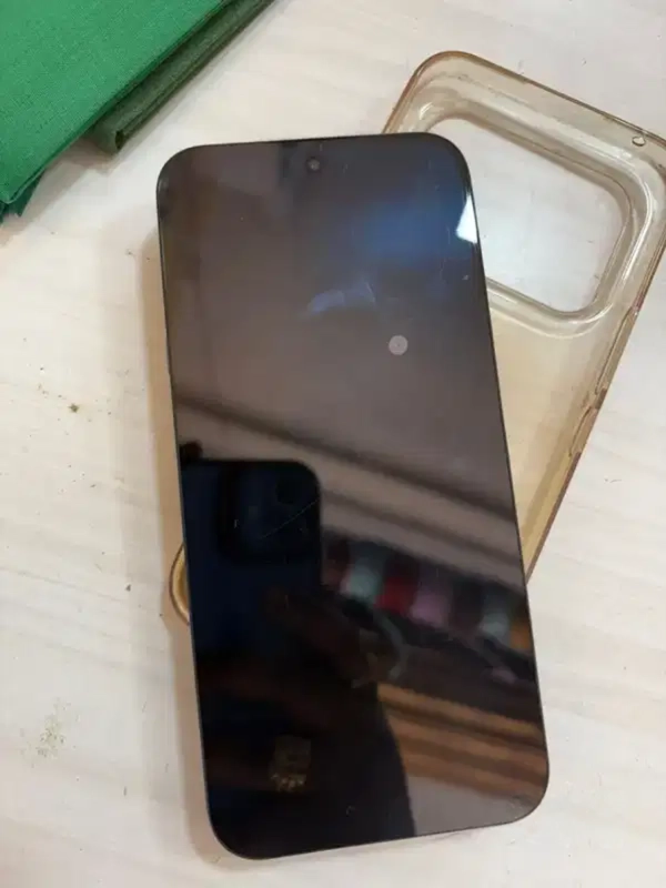 Nothing Phone (4a) Pro 12GB / 256GB Black — Used, 9 Months Old thumbnail 6
